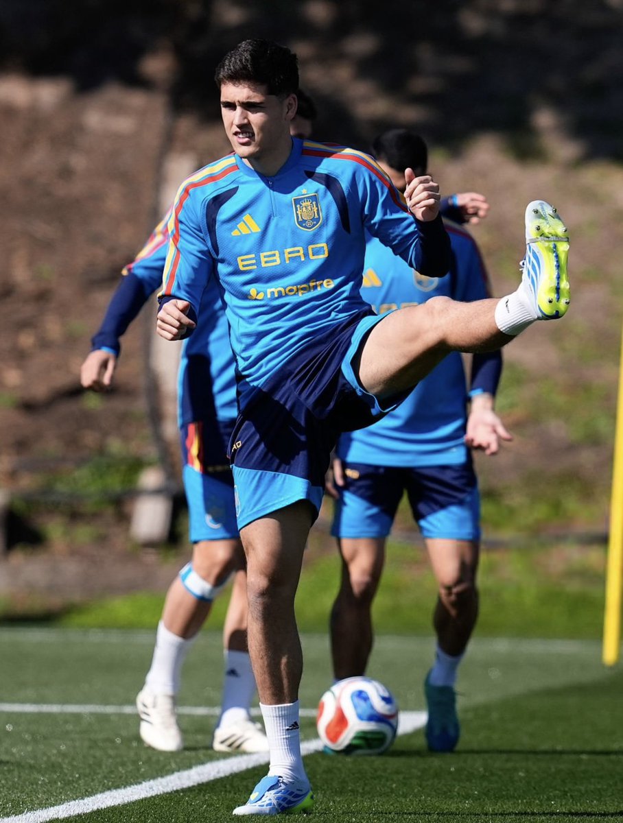 Cubarsí FanBoy 🏳️🌈🇫🇷🇪🇸 tweet media