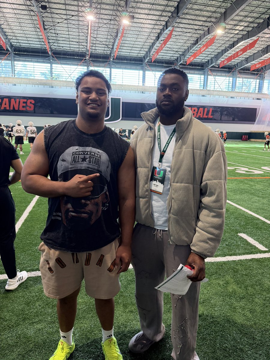 Brandon Collier tweet media