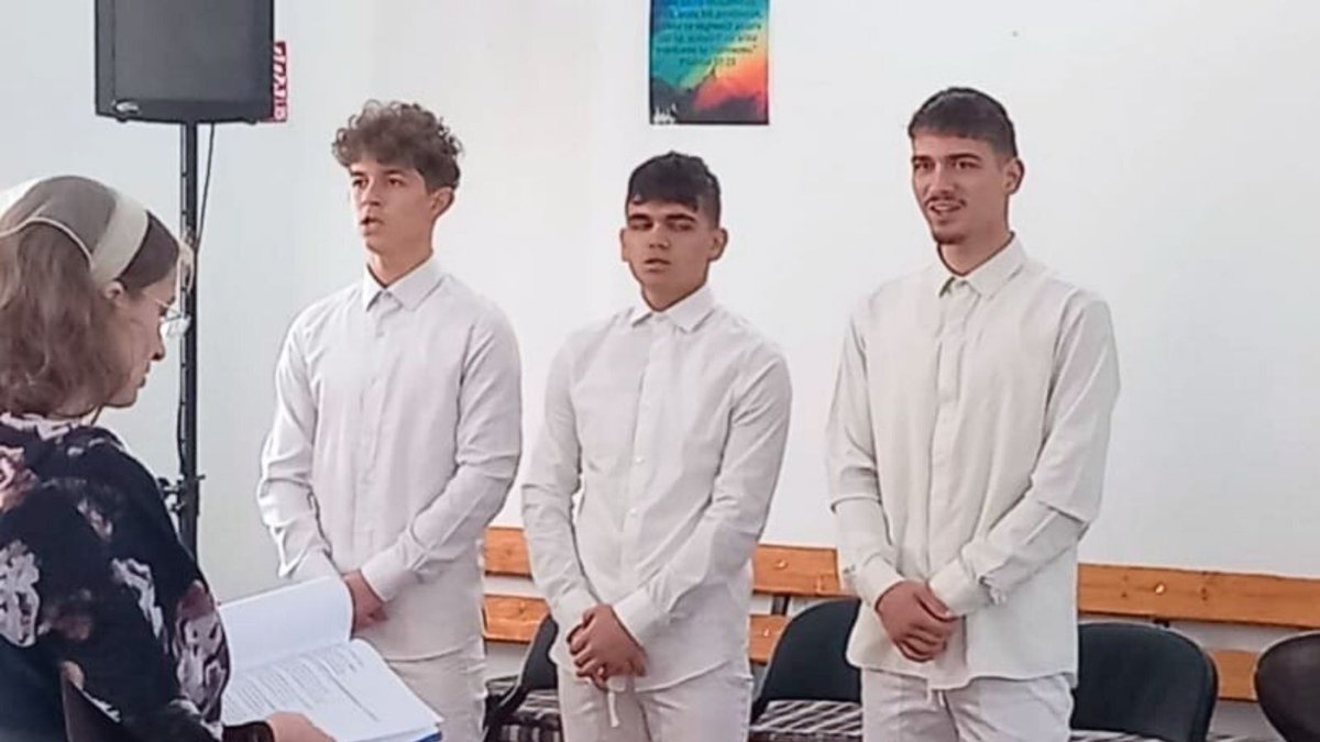 Tomorrow Clubs International tweet media