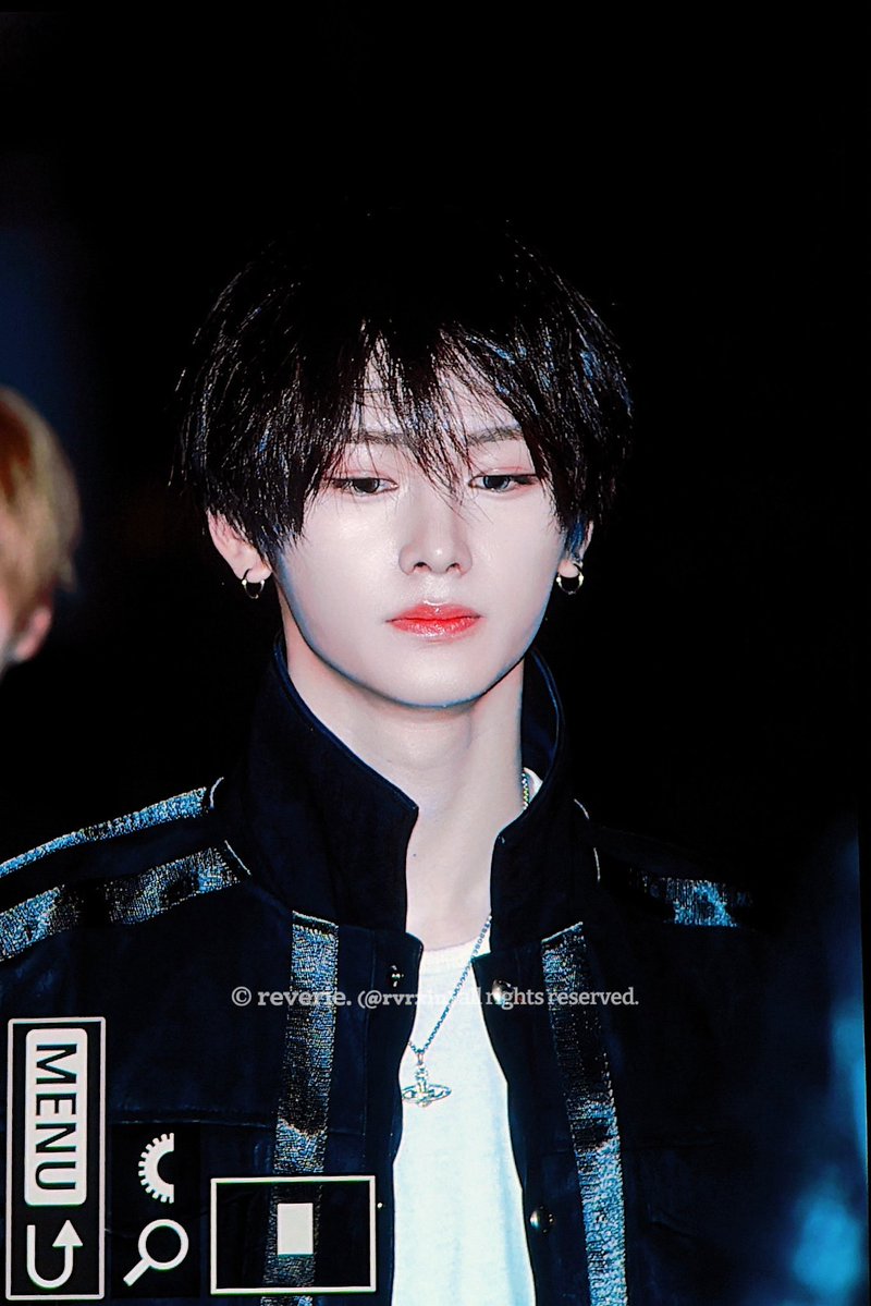 𝐫𝐞𝐯𝐞𝐫𝐢𝐞. tweet media