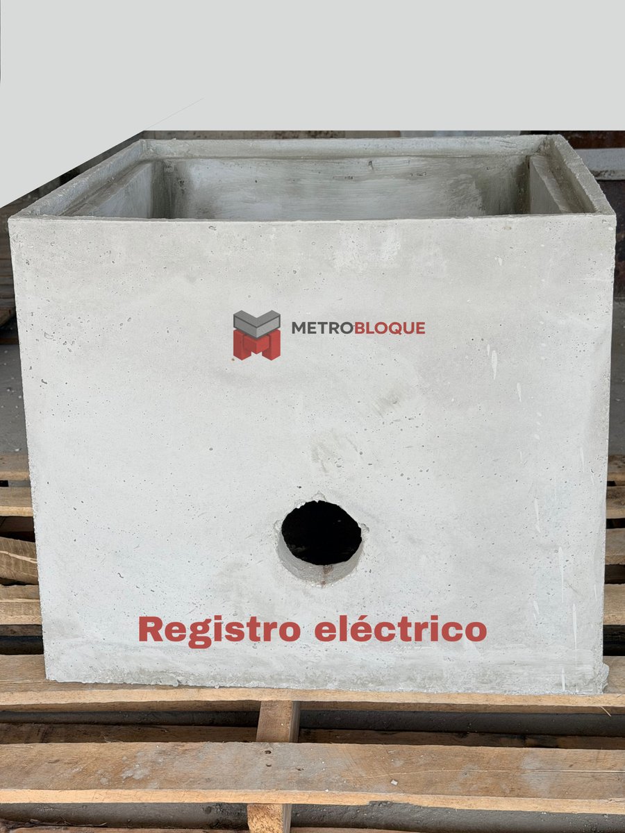 metroblock_sas's tweet photo. Los registros eléctricos de #concreto son esenciales para sistemas eléctricos seguros y organizados en edificios. Facilitan la instalación de cables y componentes dentro de estructuras de concreto, asegurando su correcto funcionamiento y cumplimiento de normas de seguridad. https://t.co/vHuWtRZ9az