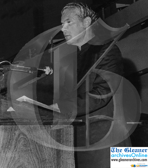 GLNRArchives's tweet photo. #PhotoFlashback: March 24, 1974
Prime Minister, Michael Manley, reading the Second Lesson at the special ecumenical funeral service for Paul Fitz Ritson at the National Arena. https://t.co/65Ocdl786a