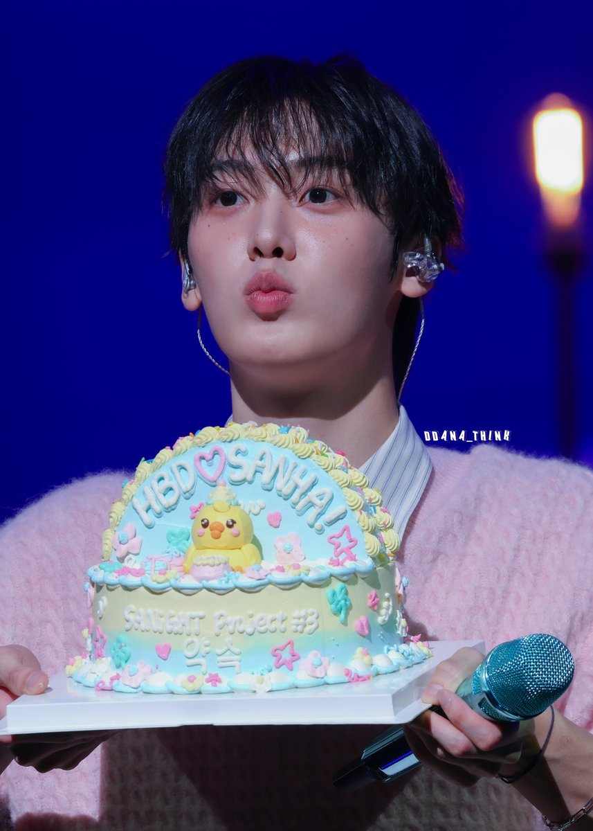 딴생각💭 tweet media