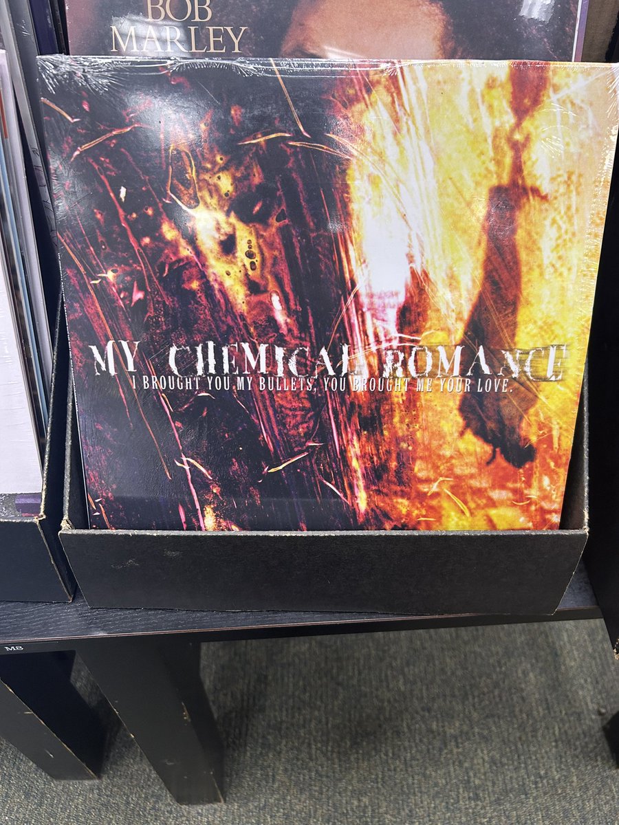 Biting and Clawing tweet media