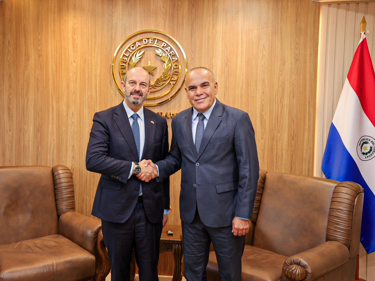 SenadoPy tweet media