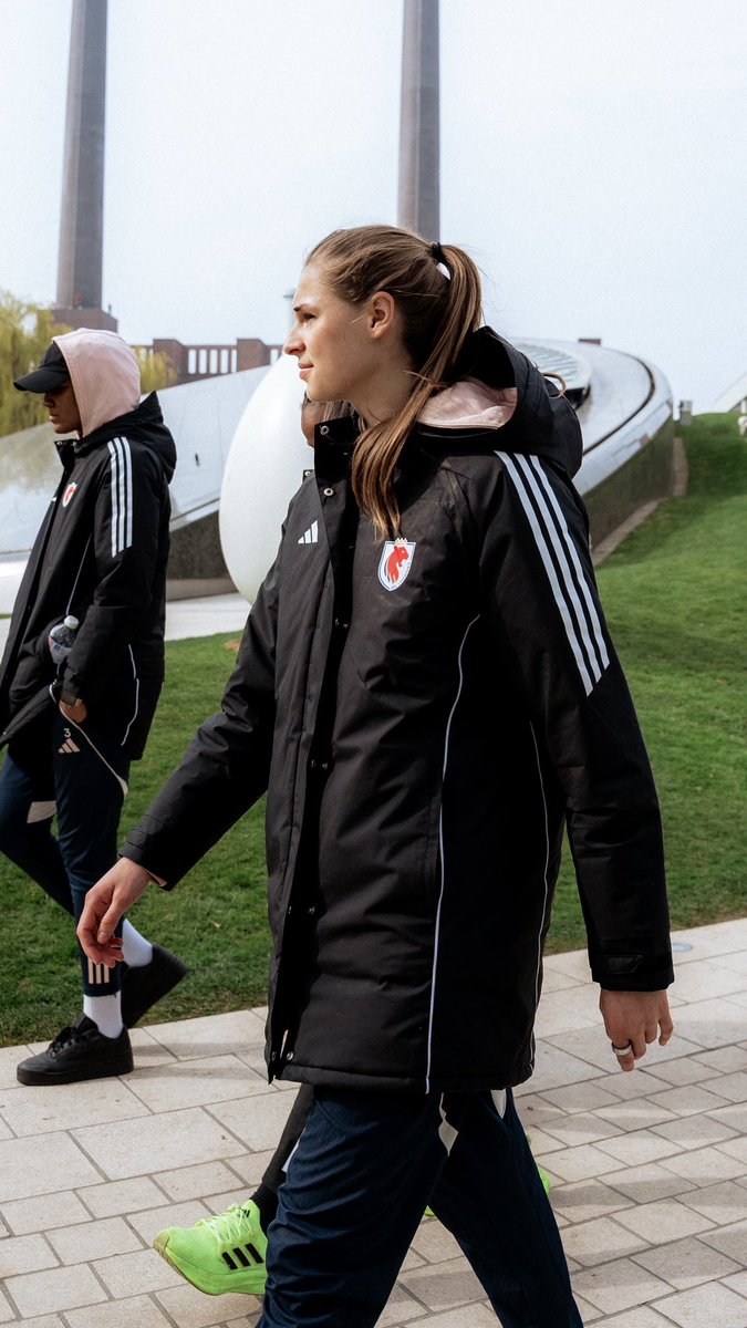 OL Lyonnes tweet media