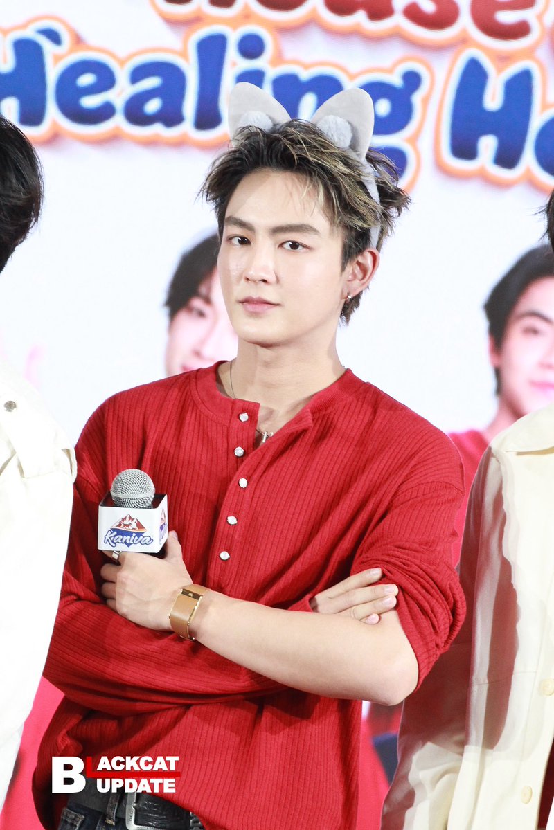 BLACKCAT tweet media