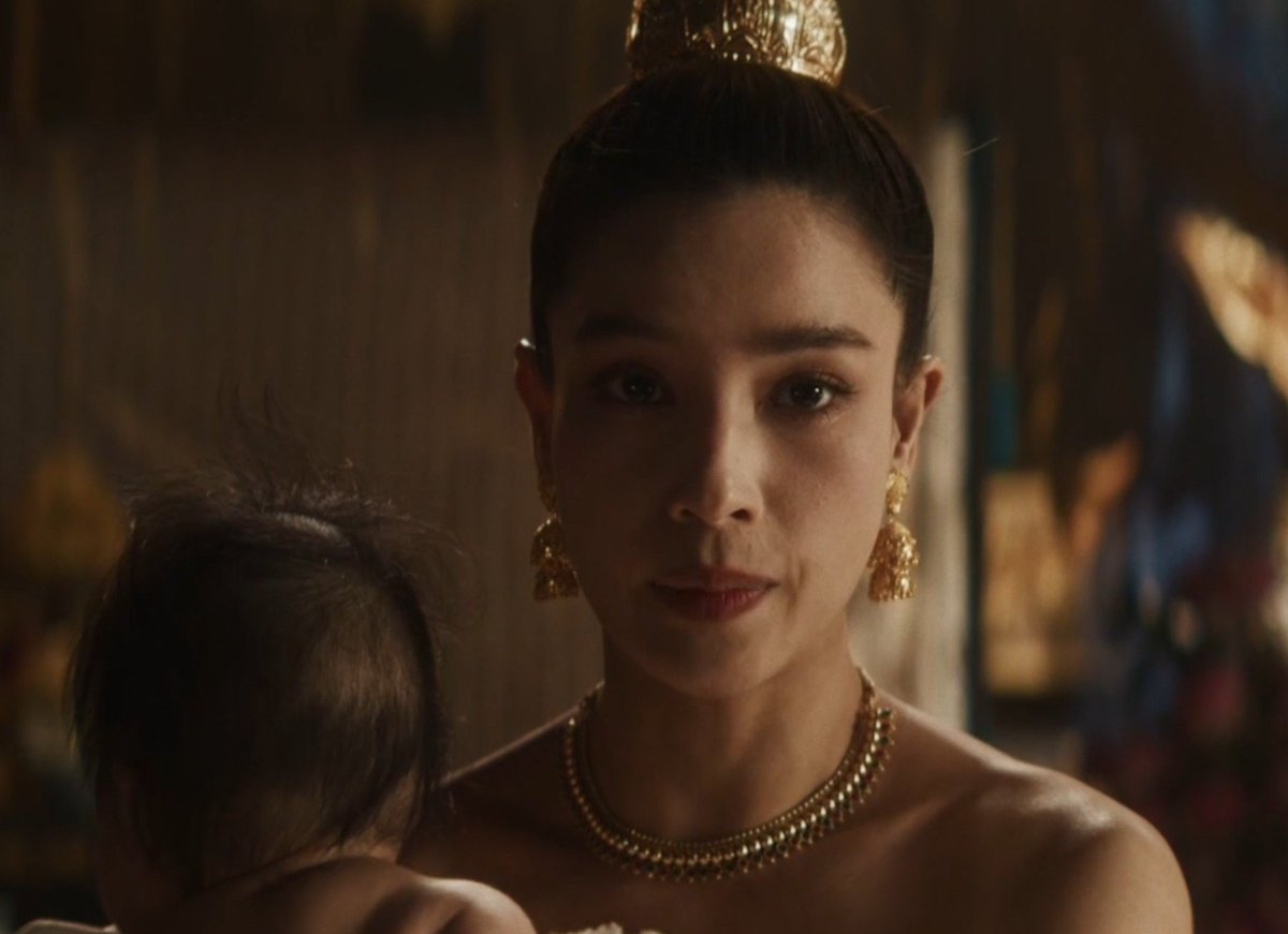 ดอกไม้แย้มกลีบ 🩷✨ tweet media