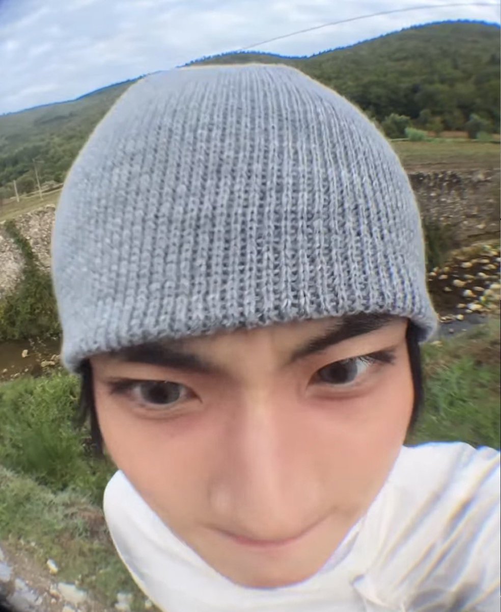 (slow) woni ಌ tweet media