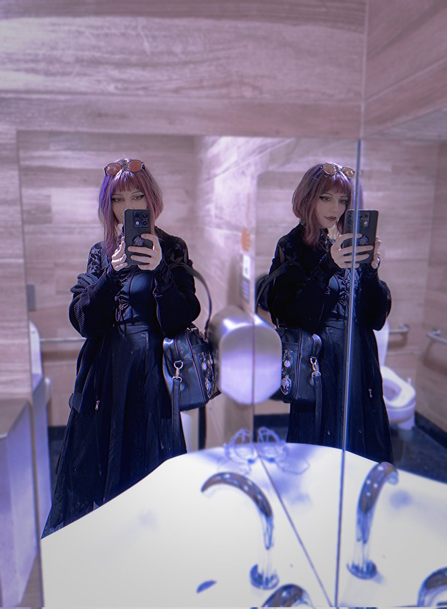 ⊹ Adrya ⊹ ✨Commissions open!! tweet media