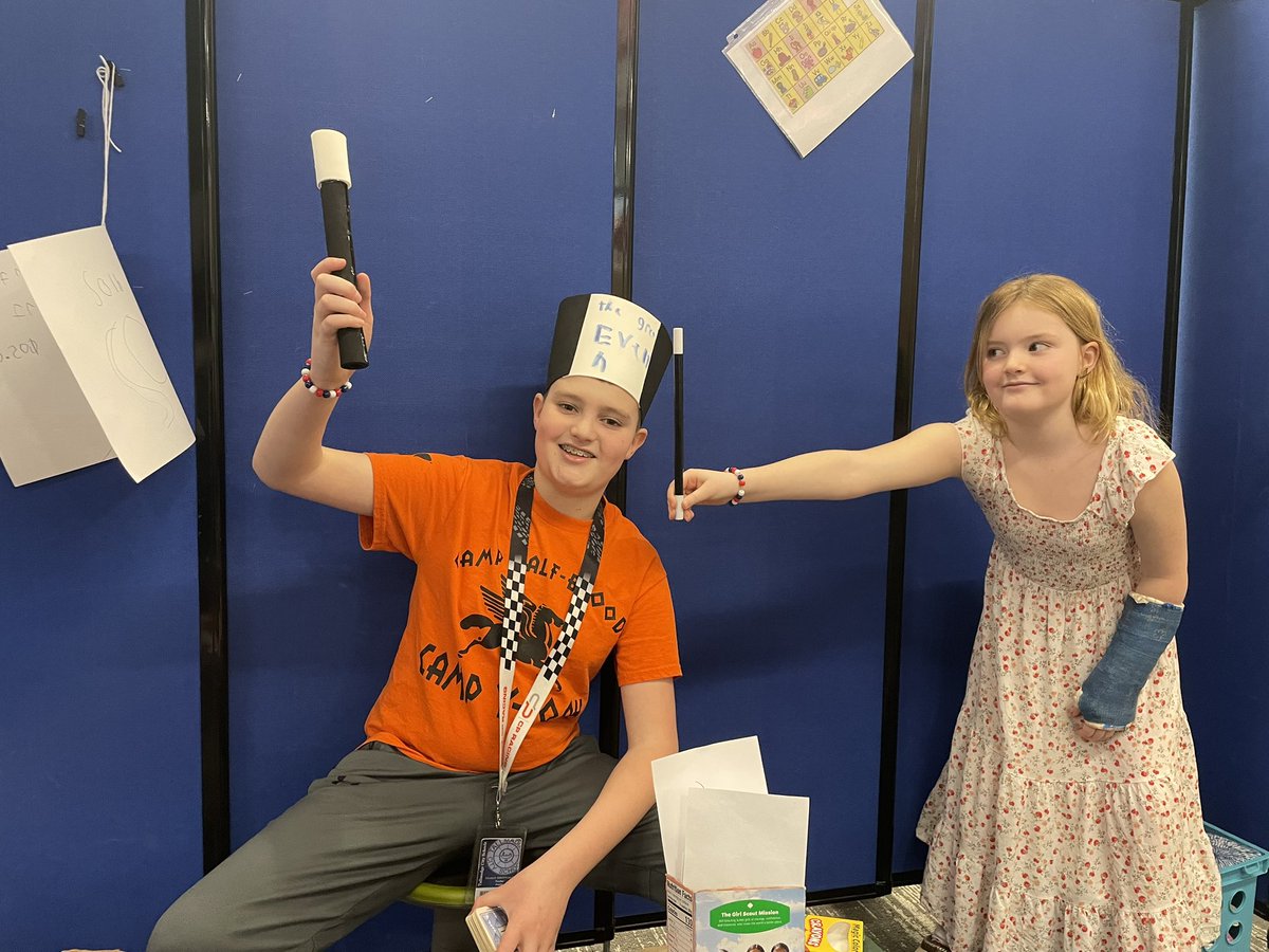 Mr. Booth tweet media