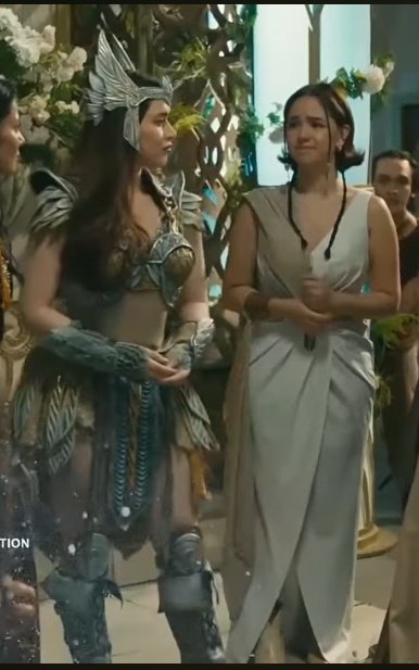 Kylienity ☽◯☾ tweet media