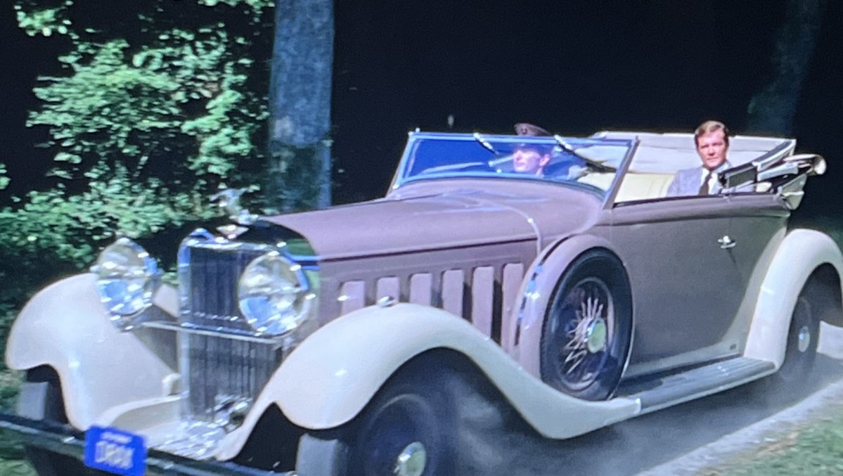 Roger_cool tweet media