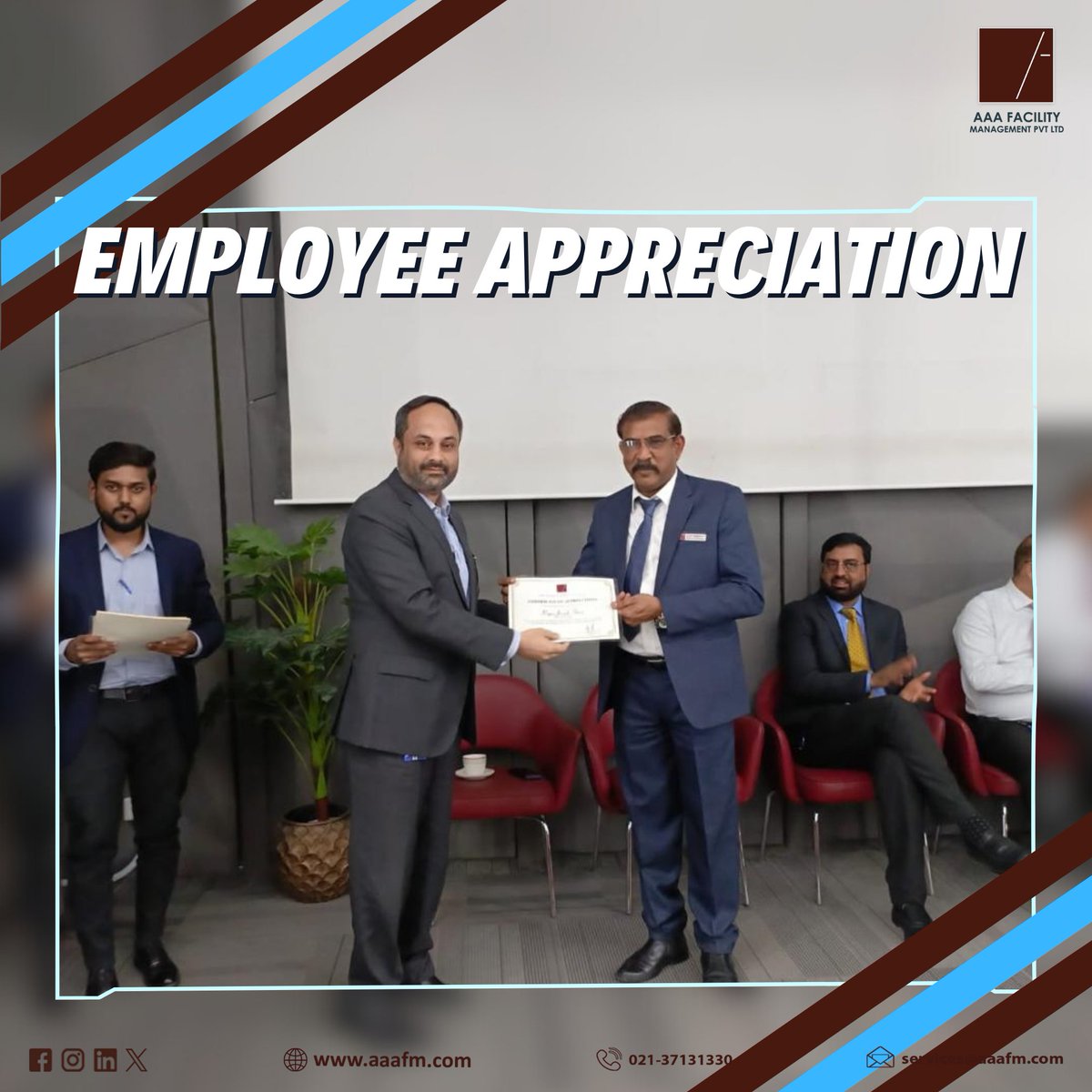 AAAFMPvtLtd's tweet photo. We recently held a Staff Appreciation Program with our valued client to recognize the dedication and hard work of our team. From certificates to a cake-cutting, it was a celebration of teamwork and gratitude.
#AAAFacilityManagement #TeamAppreciation #EmployeeRecognition https://t.co/882VgzoVSx