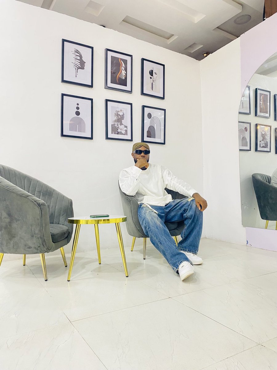 #Dancing through life Ep Out Now tweet media