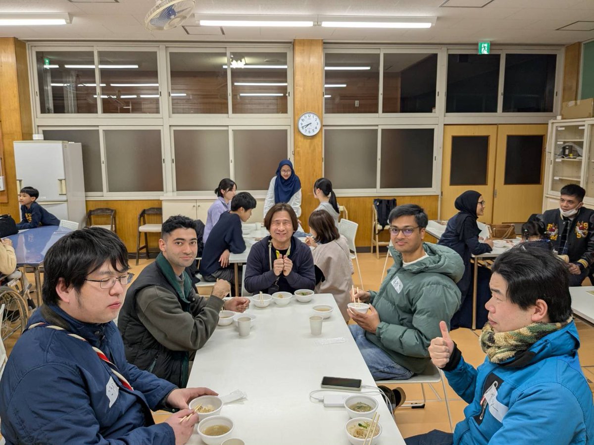 ehime_im's tweet photo. 3月のにいはまグローバル食堂でした！
たけのこご飯とスープを楽しみました〜！ https://t.co/sDWMWiMOVP