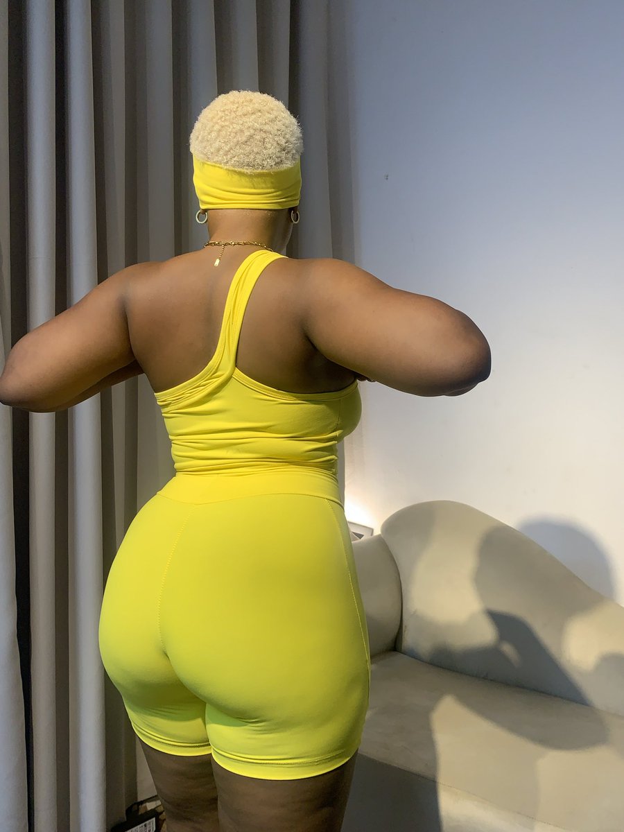 Areewa😈 tweet media