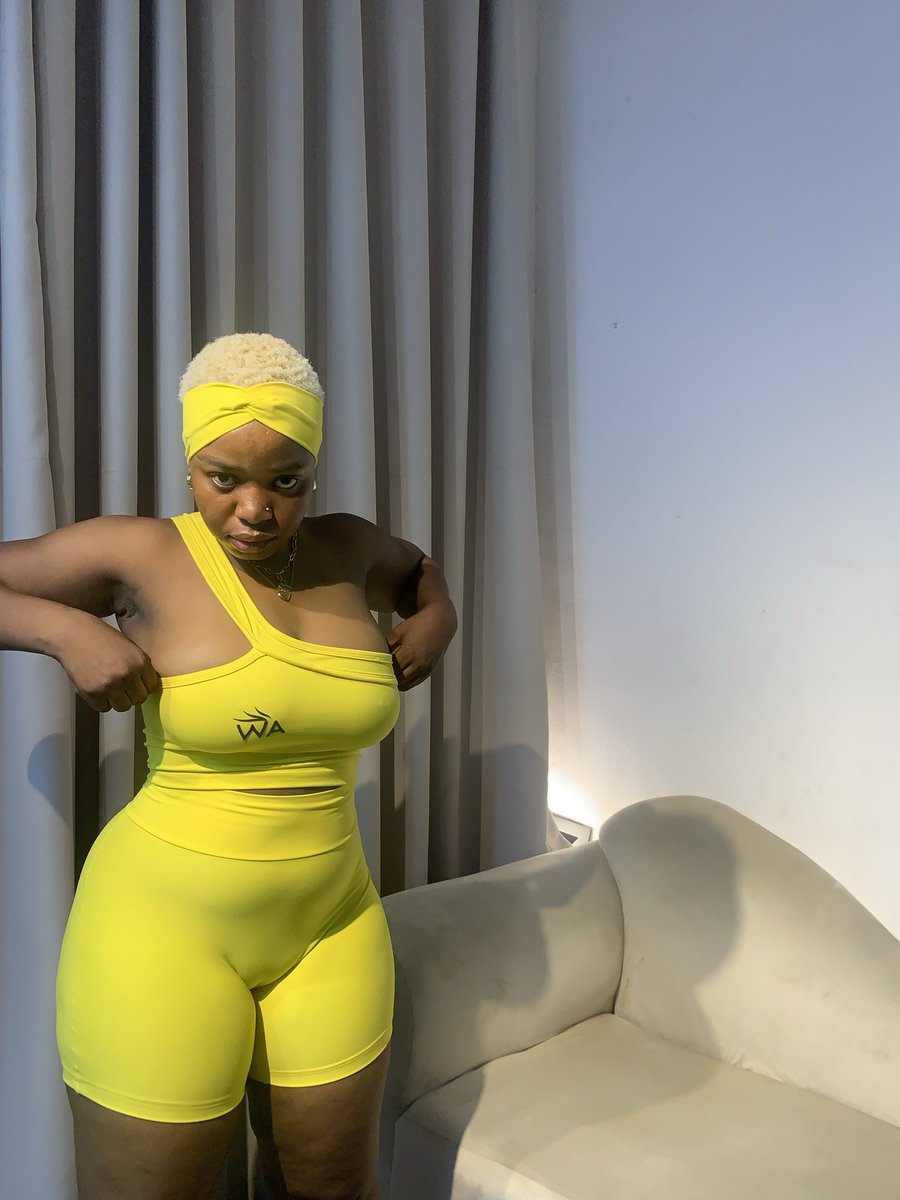 Areewa😈 tweet media