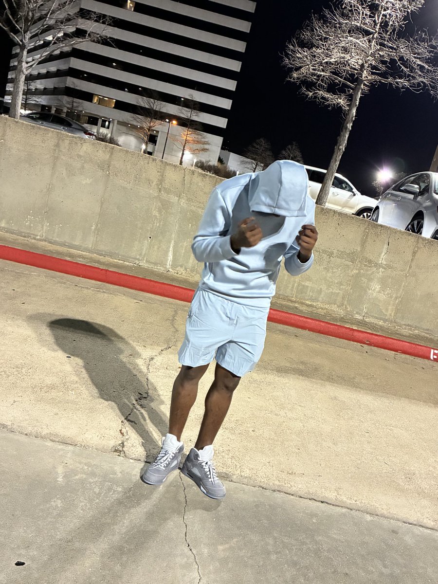 KieseTheGreat🎒 tweet media
