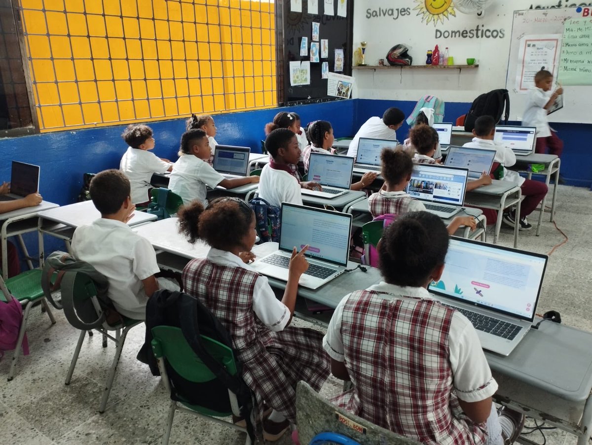 Raquel Leottau Diaz tweet media