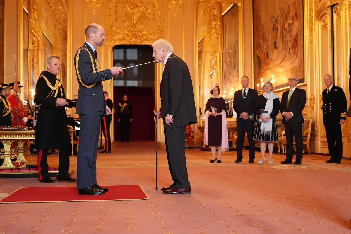 Imperial Material ♚ tweet media