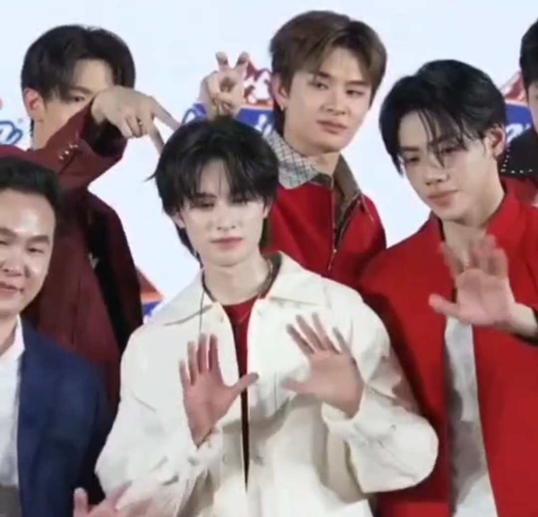 🌈 honeypink ✨🍭 tweet media