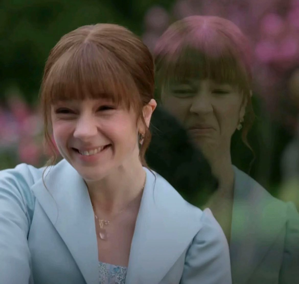 𝜗𝜚mina tweet media