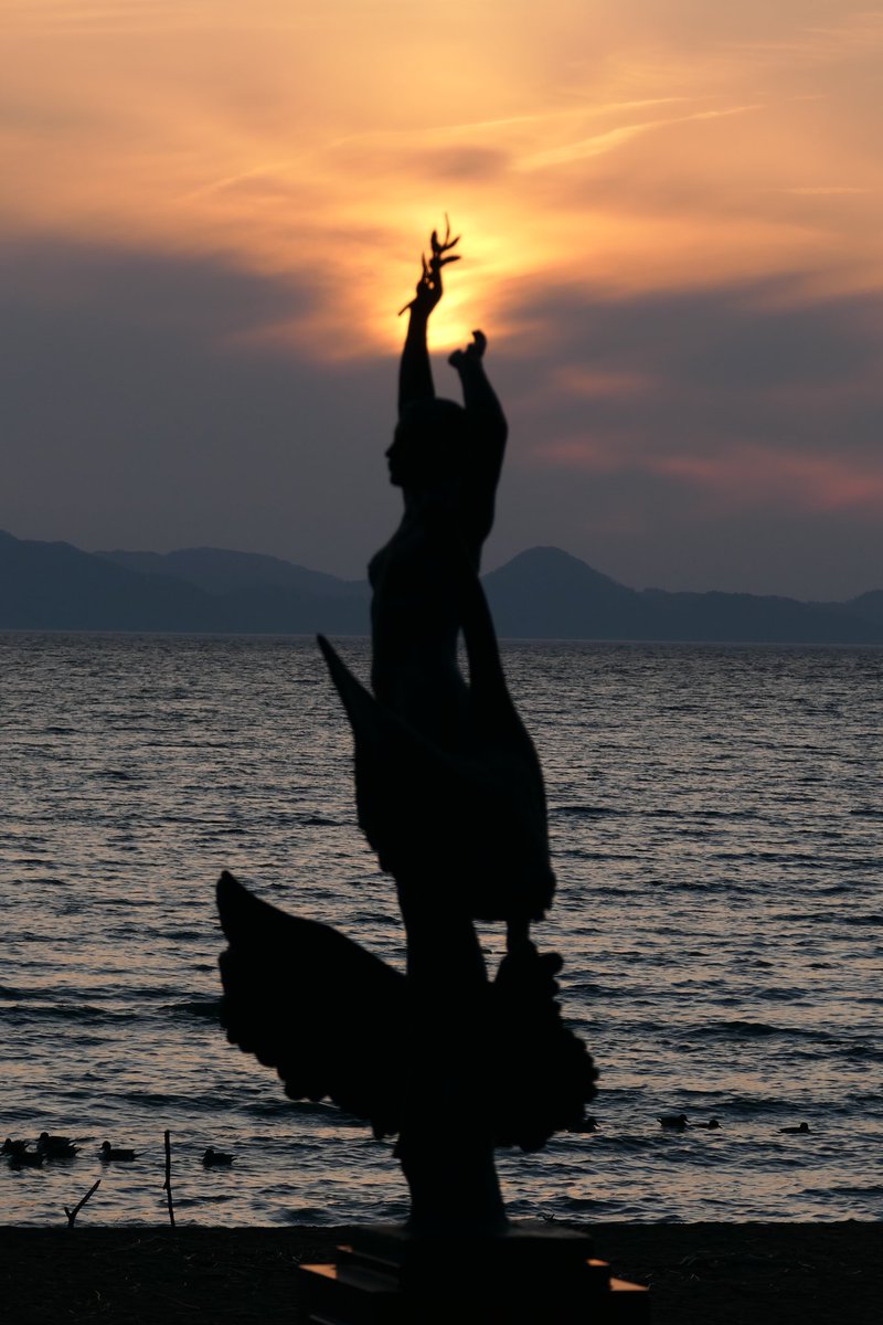猪苗代湖夕景
2026/03/24
#福島県 #猪苗代湖
#志田浜 #夕陽