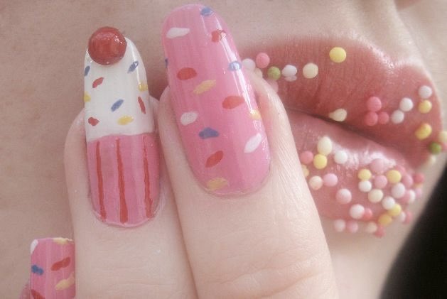 ## raine 🪽 tweet media