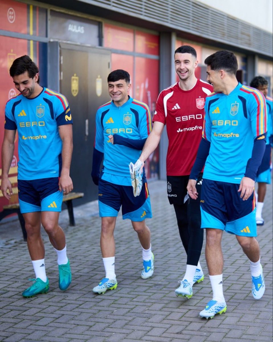 كاثرين tweet media