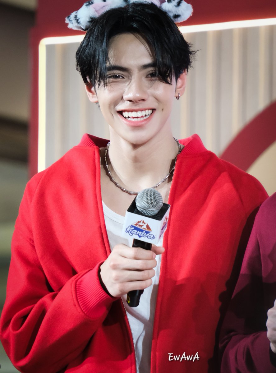 (●’◡’●) EwAwA 💚🧡🏀🐶 tweet media