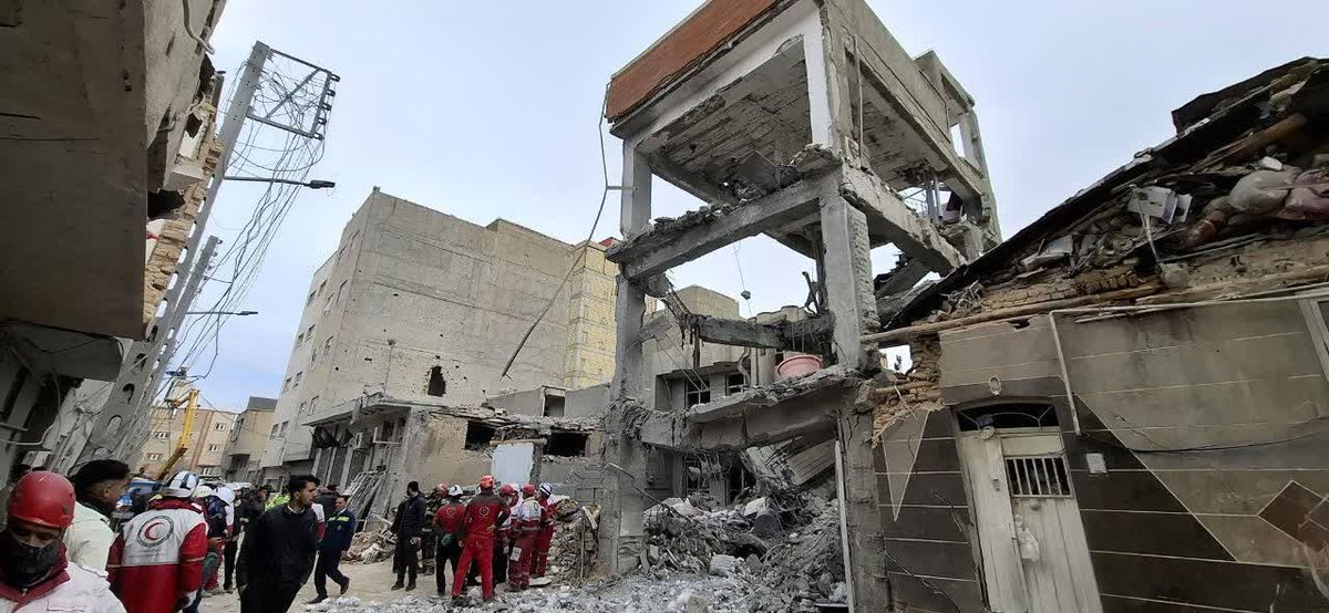 قسم به خون فاطمه‌ی ۷ ساله که پیکر پاکش از این ساختمان مسکونی در تبریز کشف شد، تا آخرین قطره خون‌مان و تا آخرین نفر، پای ایران‌مان ایستاده‌ایم.