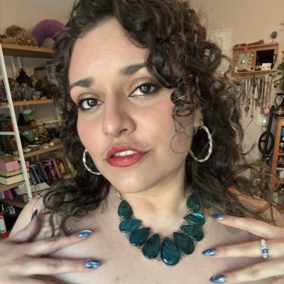 HypnoAphrodite's tweet photo. #NewProfilePic https://t.co/wDWsbjPdkW