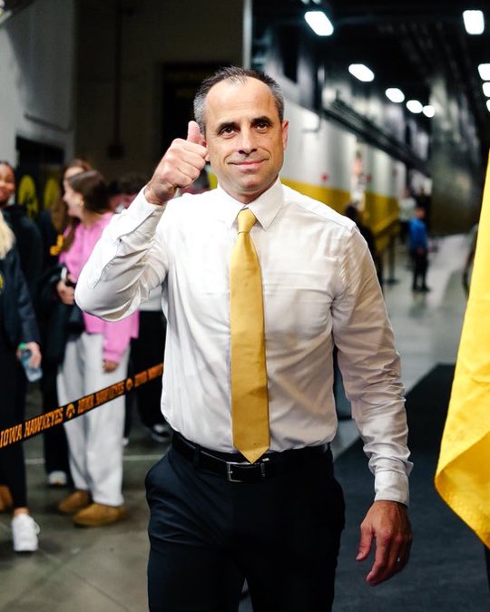 Barstool Iowa tweet media