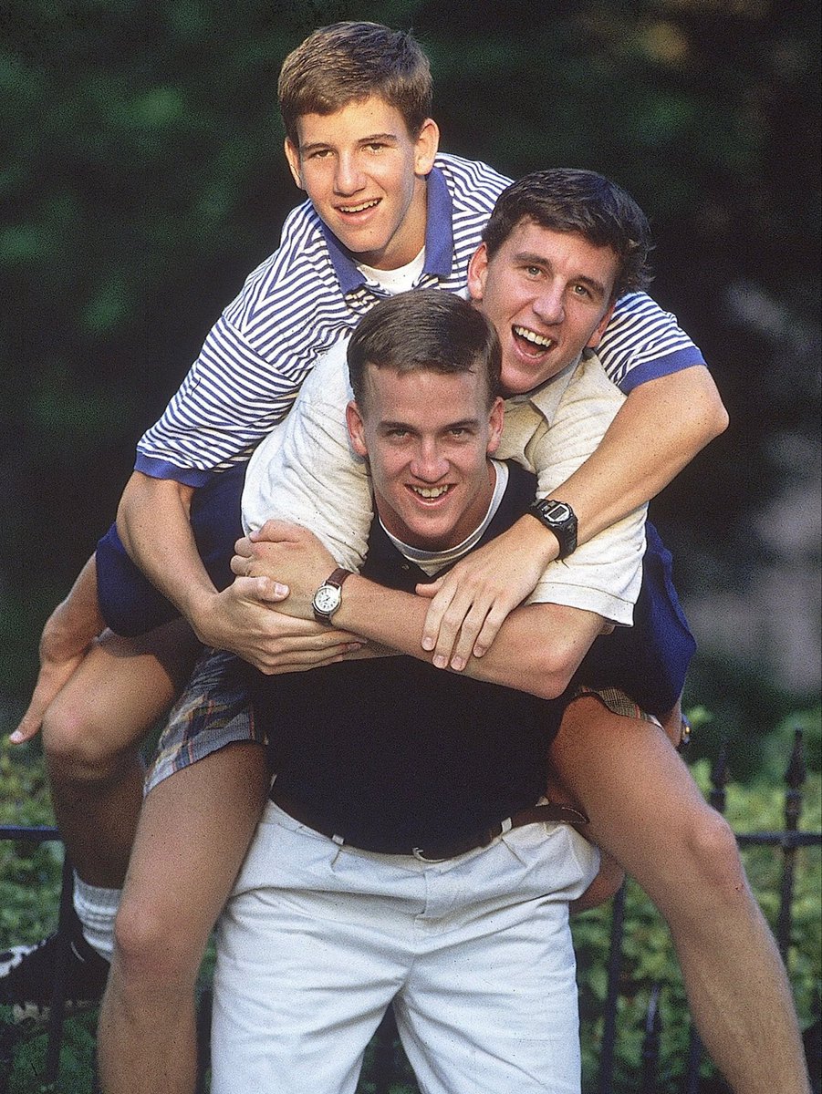 Eli Manning tweet media