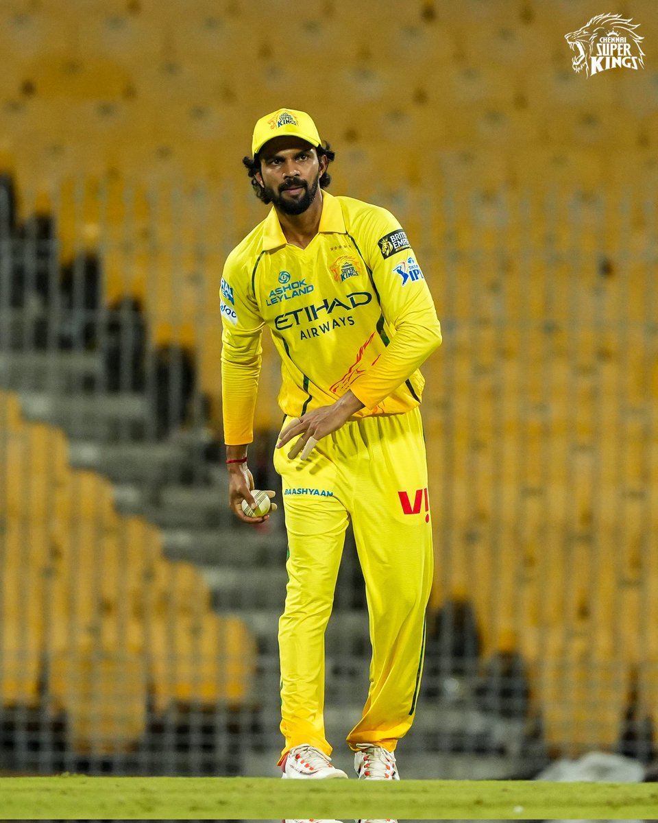 R O H I T H tweet media