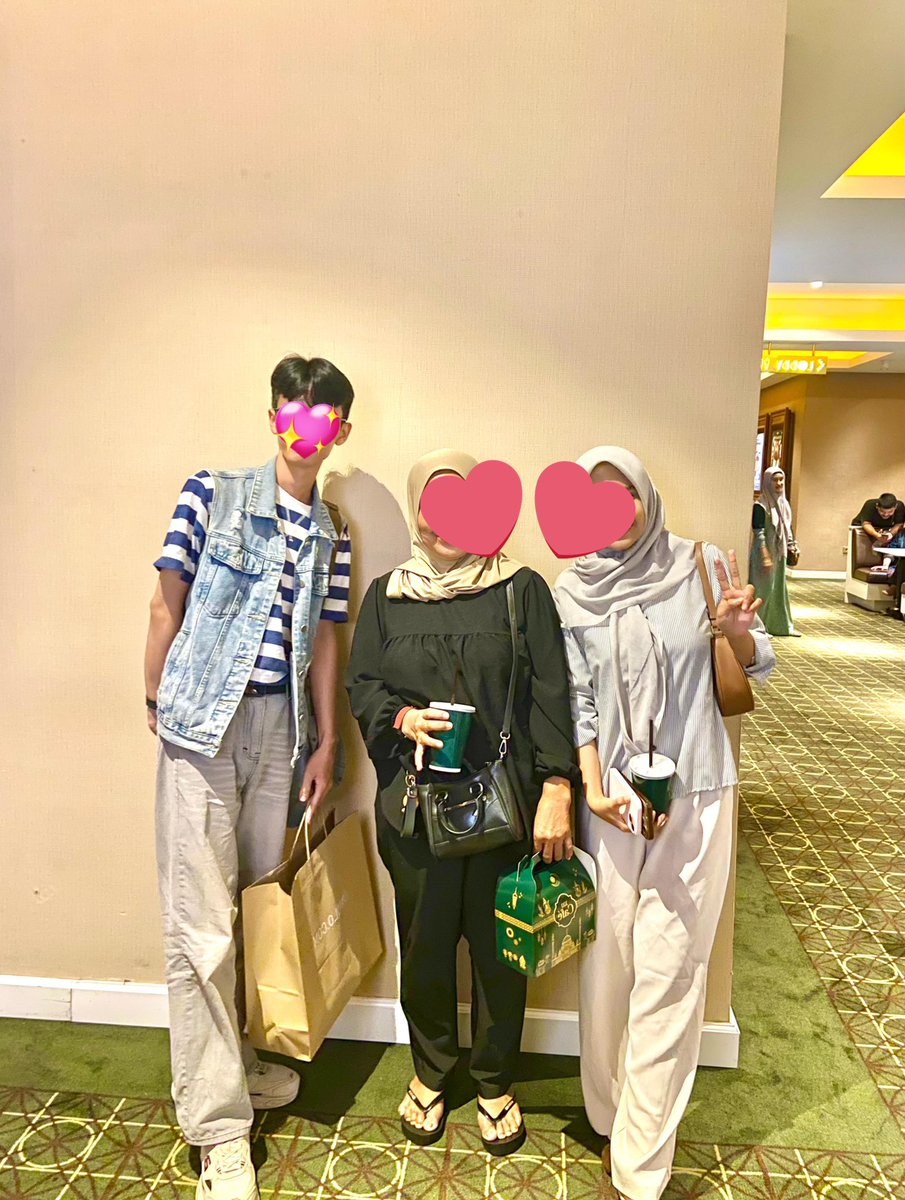 yourhiro tweet media