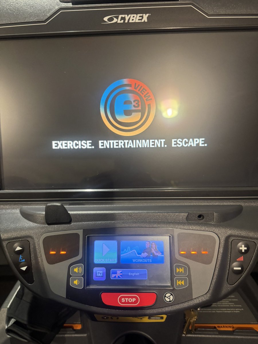 Coach Hop tweet media