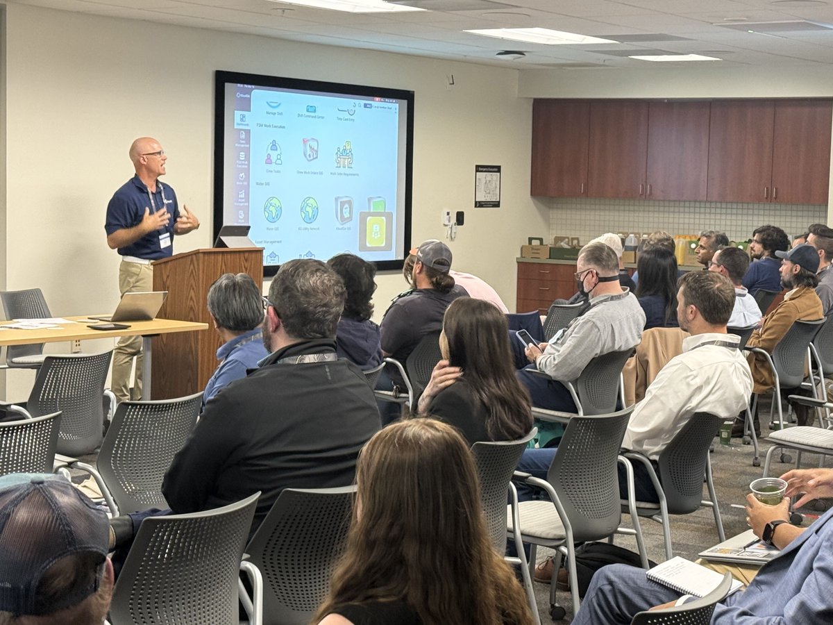 KloudGin tweet media