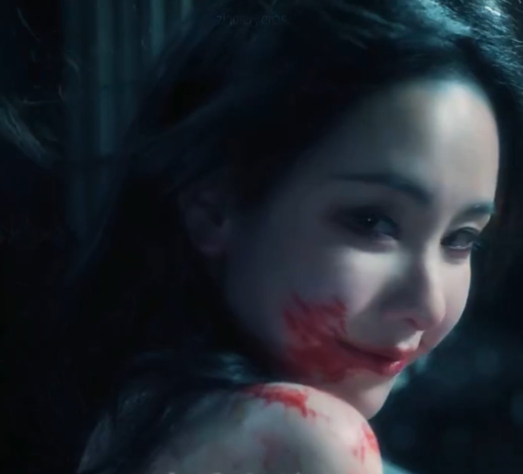 🎭 SANTHYRA tweet media