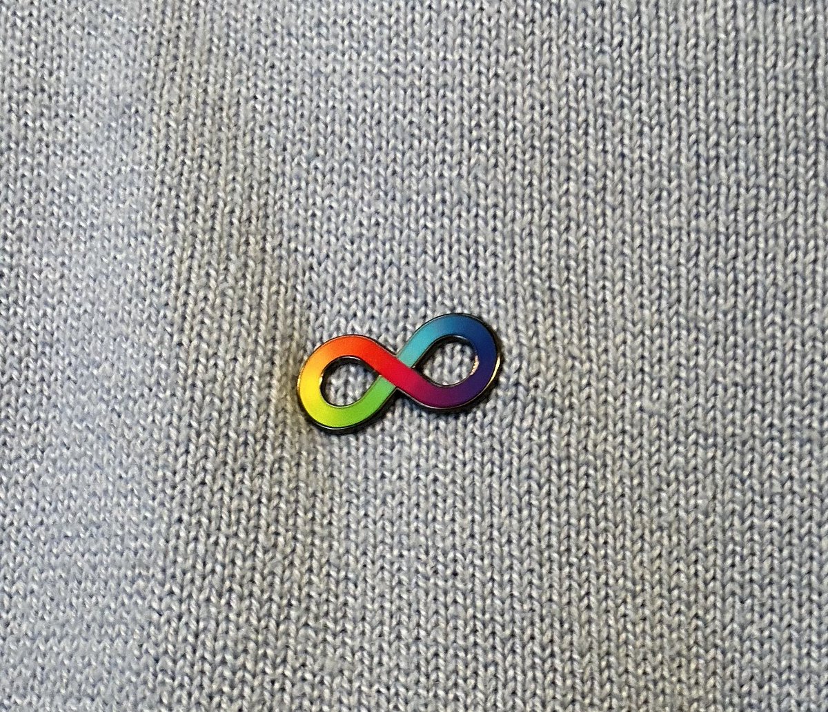 fern 💛🤍💜🖤 tweet media