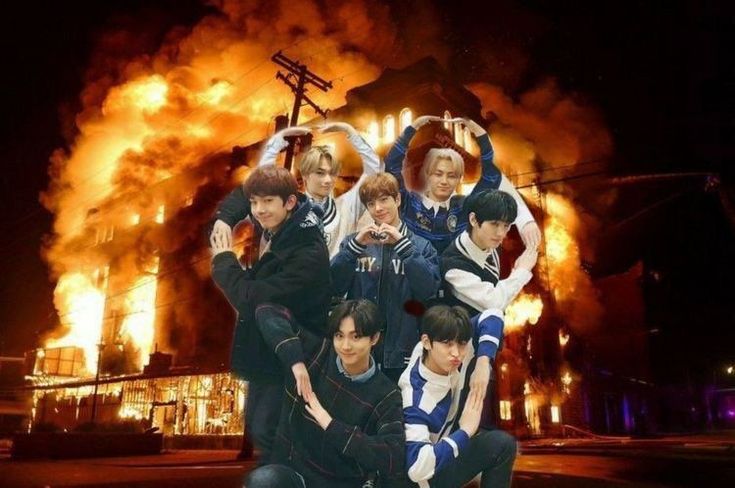 molly 🧡 tweet media