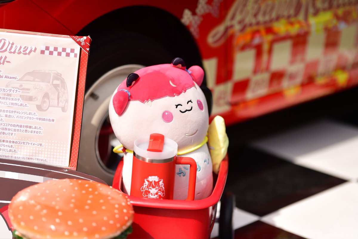ねこさくら tweet media