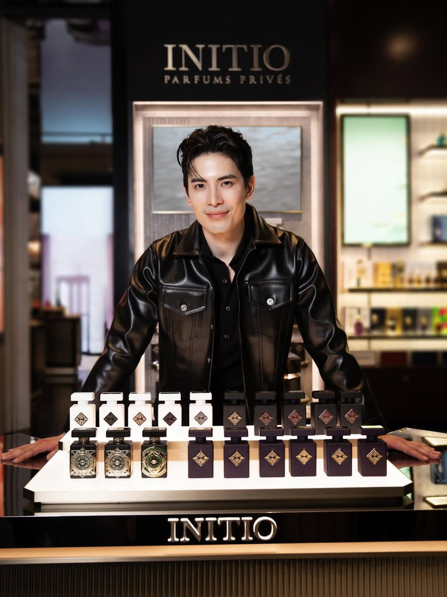 •-- ⟢[24/03/2026] 

📷 ˊ- SonYuke update (2)

IG  : Sonyuke 

#InitioParfumsPrivés #Beautygalerie #CentralDepartmentStore
#Sonyuke #สนยุกต์