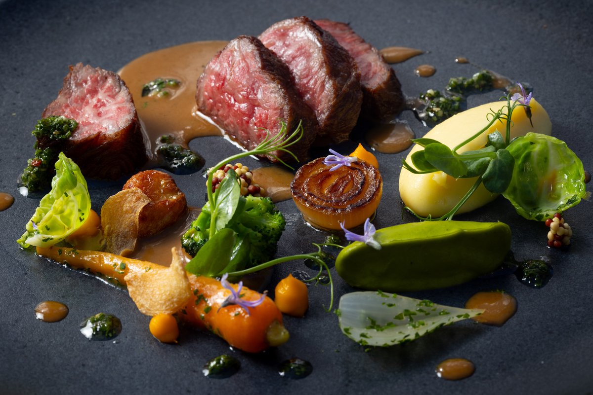 Le Quartier Français tweet media