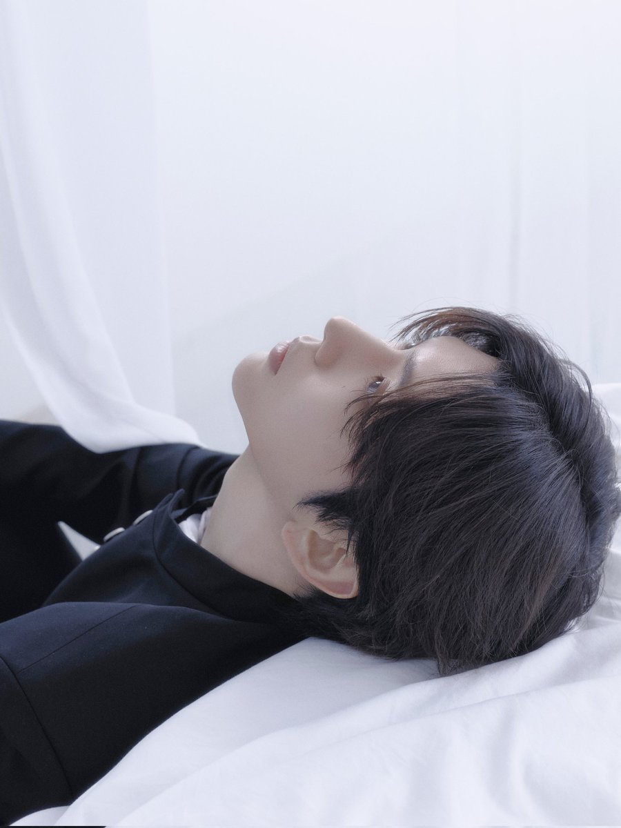 raz is UNIQUE tweet media