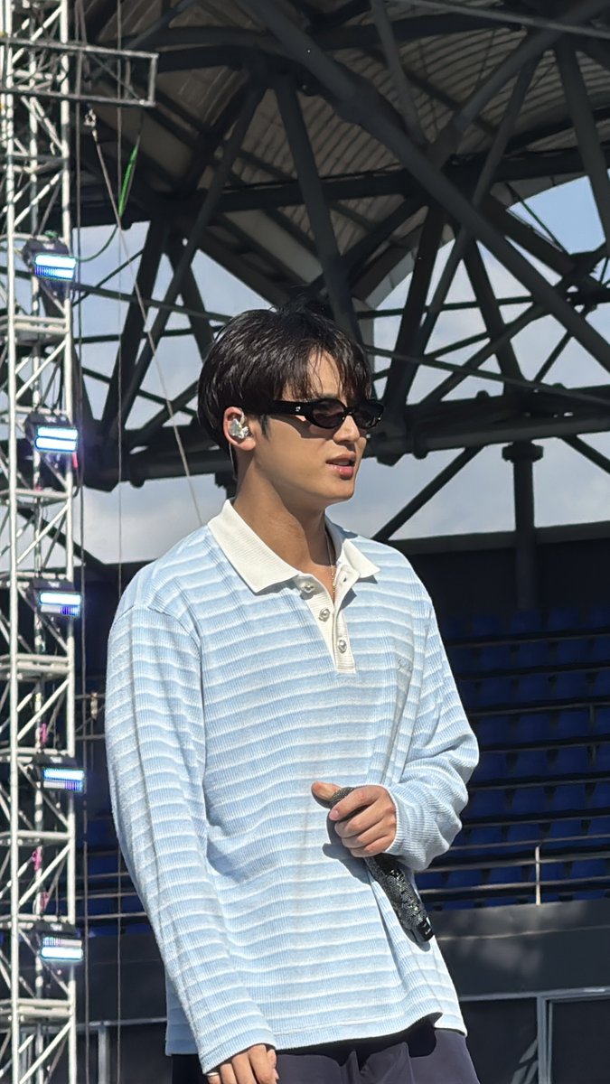 awca loves wonwoo| fb tweet media