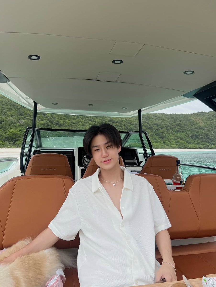 LukeMick Thailand tweet media