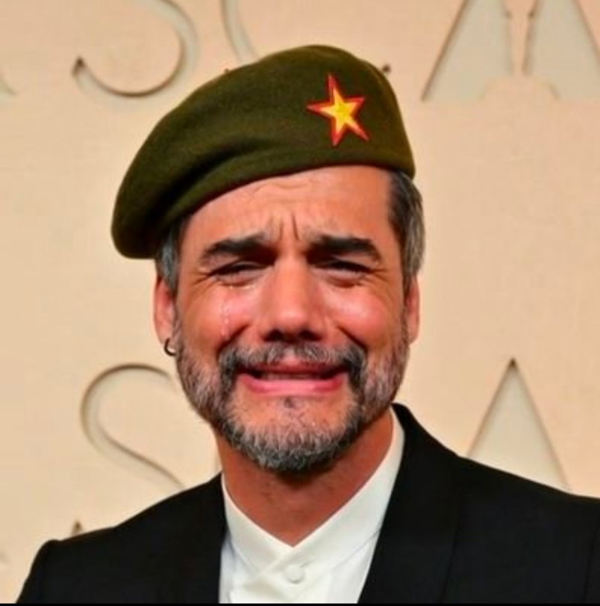 Why’s everyone freaking out over the Brasa jersey?
What kind of s@n of a bitc# has 750 janjos to pay for a t-shirt?