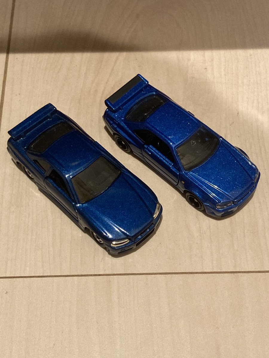 あ さ と tweet media